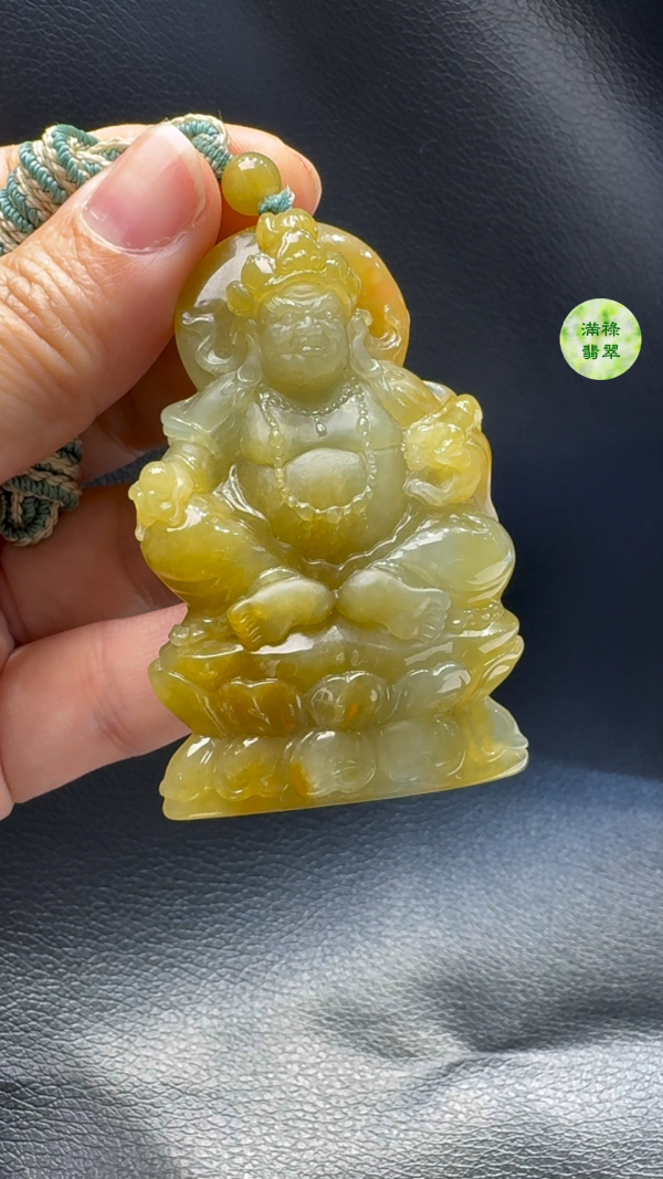 翡翠A貨玉器黃翡翠黃財神翡翠吊墜  63-40-12mm - Image 2
