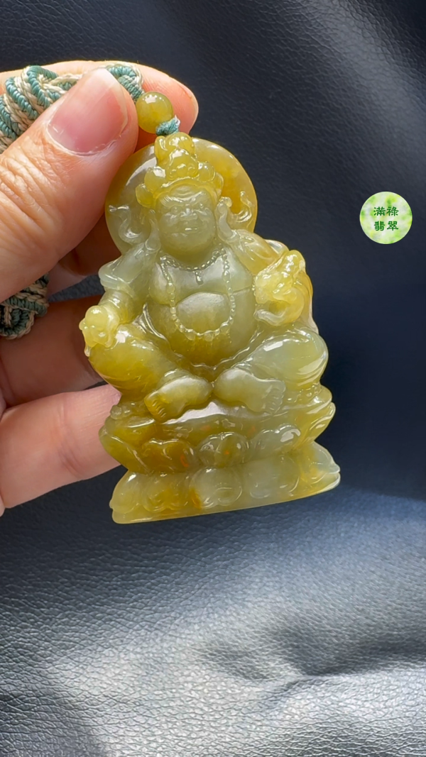 翡翠A貨玉器黃翡翠黃財神翡翠吊墜  63-40-12mm - Image 3