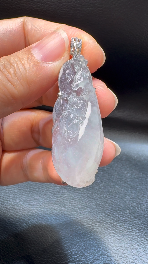 18K翡翠A貨玉器觀音翡翠吊墜 整個52-18-9.4mm