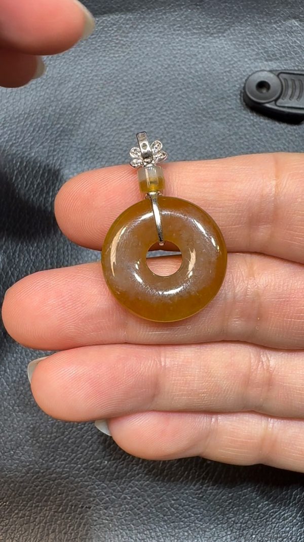 翡翠直播商品#69-18k白金鑽石紅黃翡平安扣平安環 - Image 5