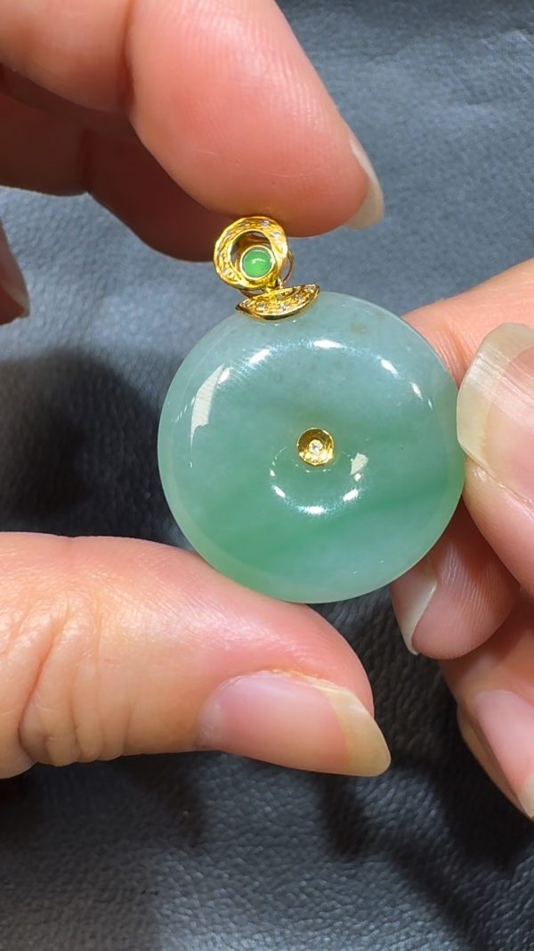 翡翠直播商品#71- 18K黃金翡翠平安扣吊墜 - Image 4
