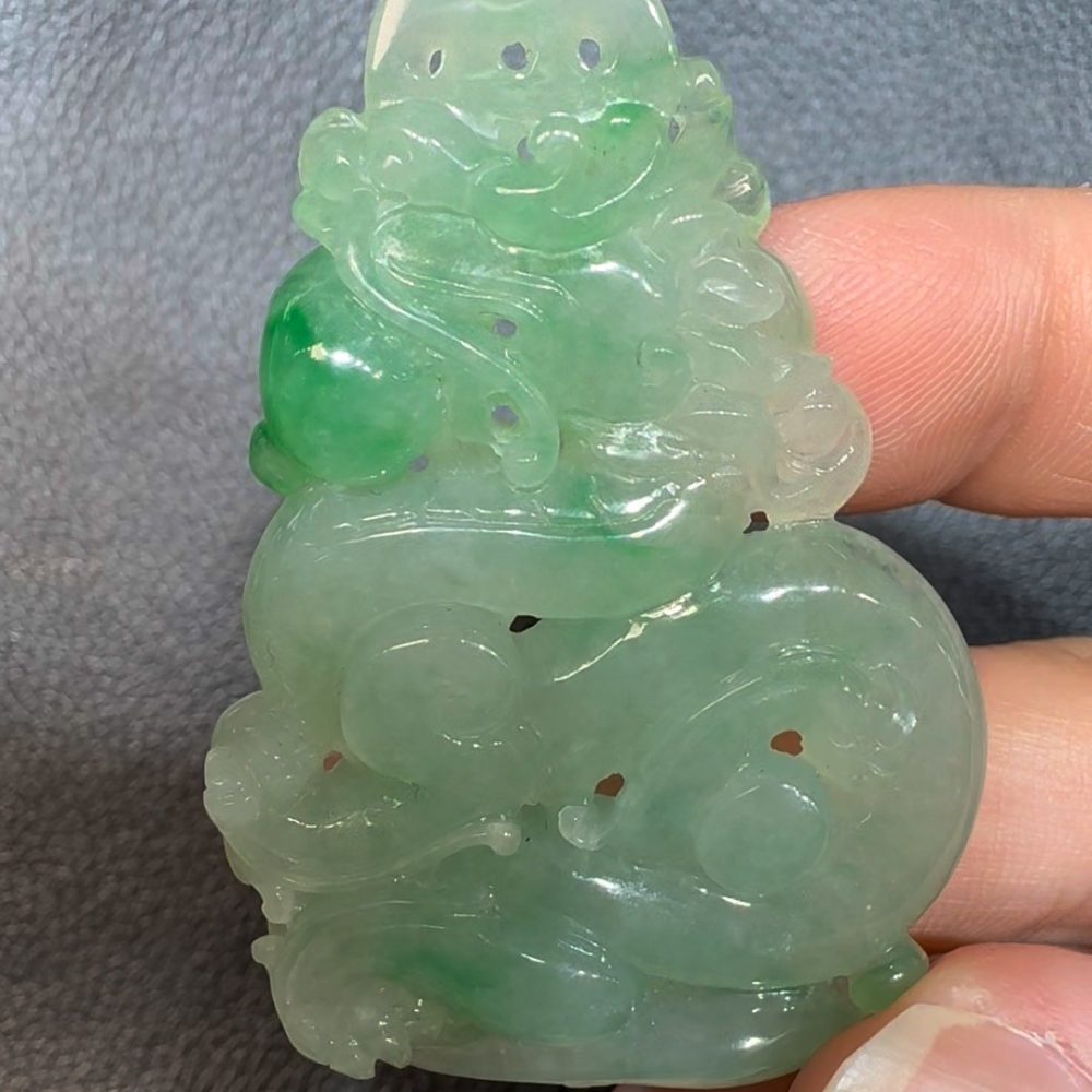 翡翠直播商品#75 - 翡翠龍牌吊墜