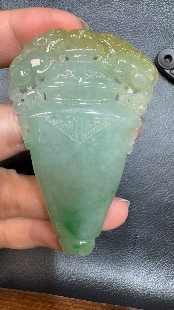 翡翠直播商品#76 - 招財貔貅寶瓶（保平安）翡翠吊墜