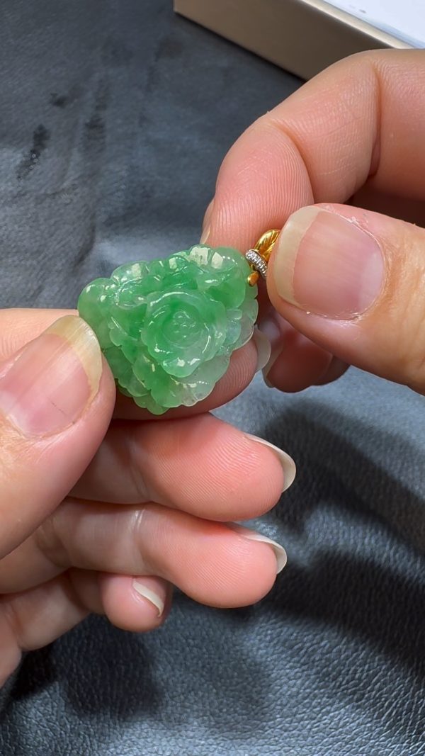 翡翠直播商品#89-翡翠玉器花吊墜 - Image 2