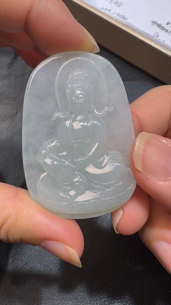 翡翠直播商品#90 -自在觀音翡翠吊墜