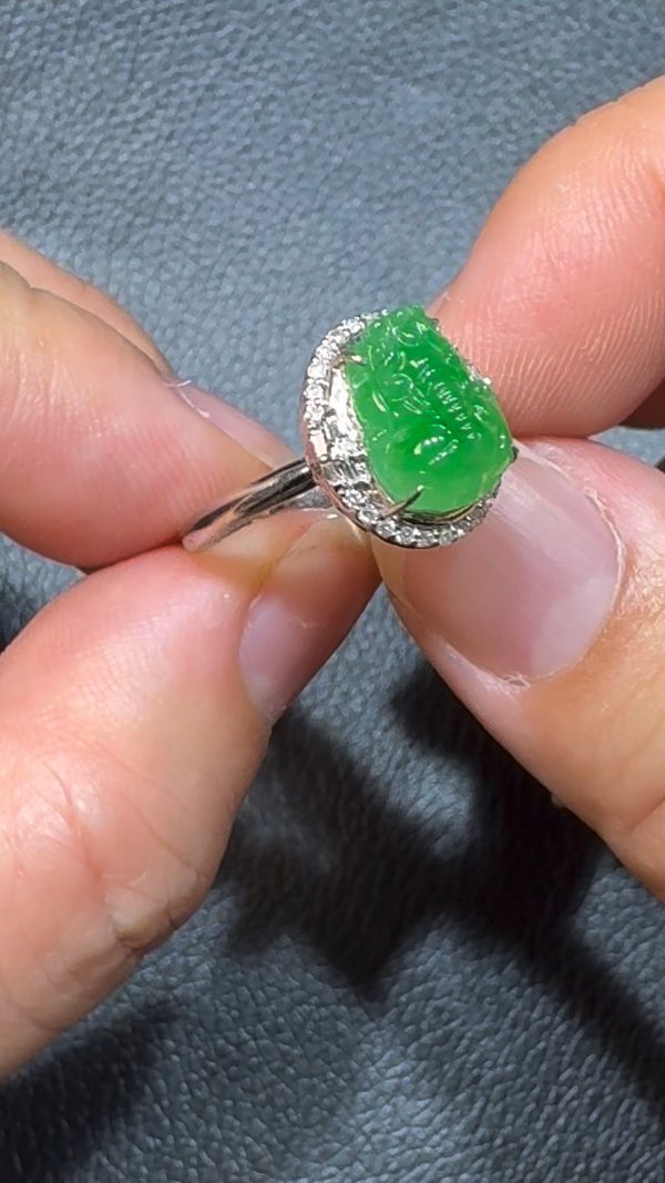翡翠直播商品#102-18K白金鑽石翡翠貔貅戒指 - Image 2