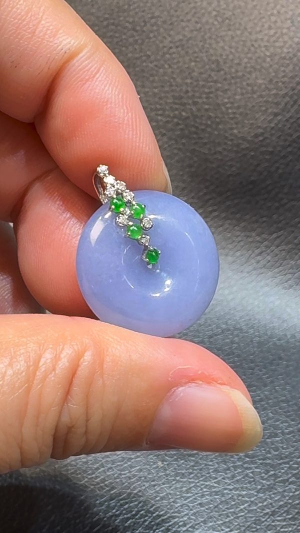 翡翠直播商品#117-18K白金鑽石紫羅蘭翡翠平安扣 - Image 4