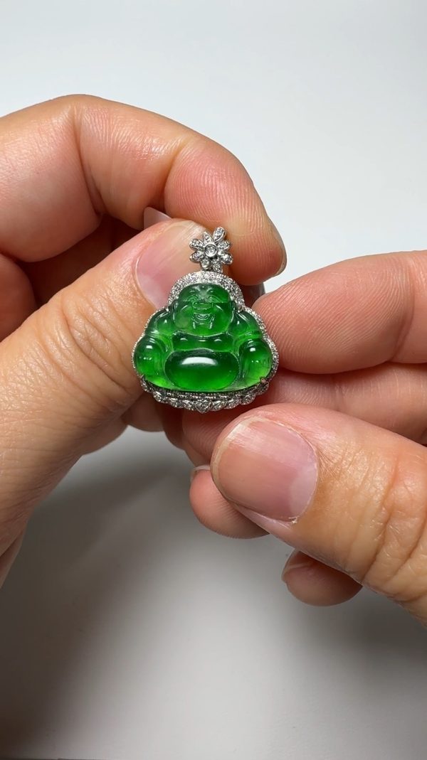 翡翠直播商品#152-18K白金鑲嵌彌勒佛公翡翠吊墜 - Image 3
