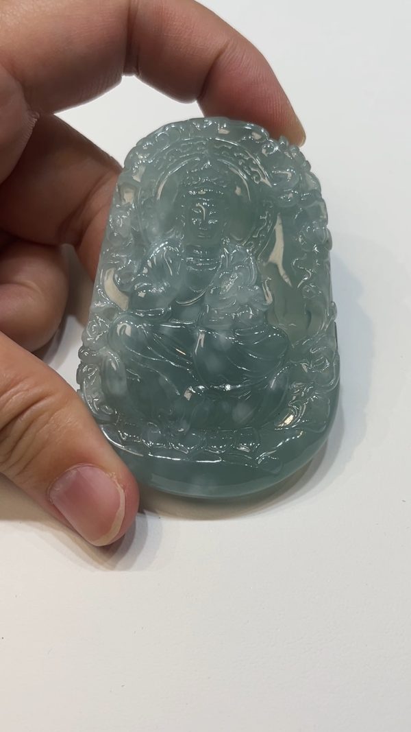 翡翠直播商品#172-厚裝翡翠觀音吊墜