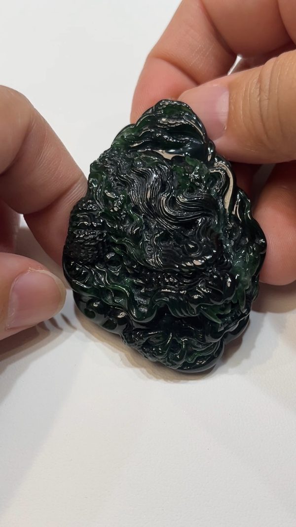 翡翠直播商品#177-特色墨翠龍牌吊墜 - Image 9