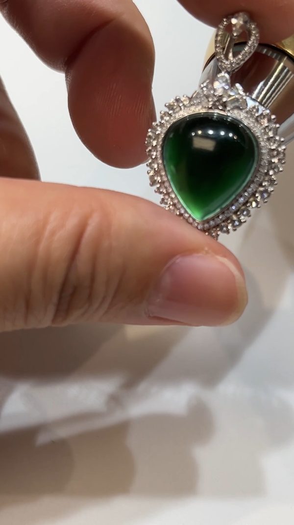翡翠直播商品#182-18K白金鑽石翡翠墨翠心形吊墜 - Image 10