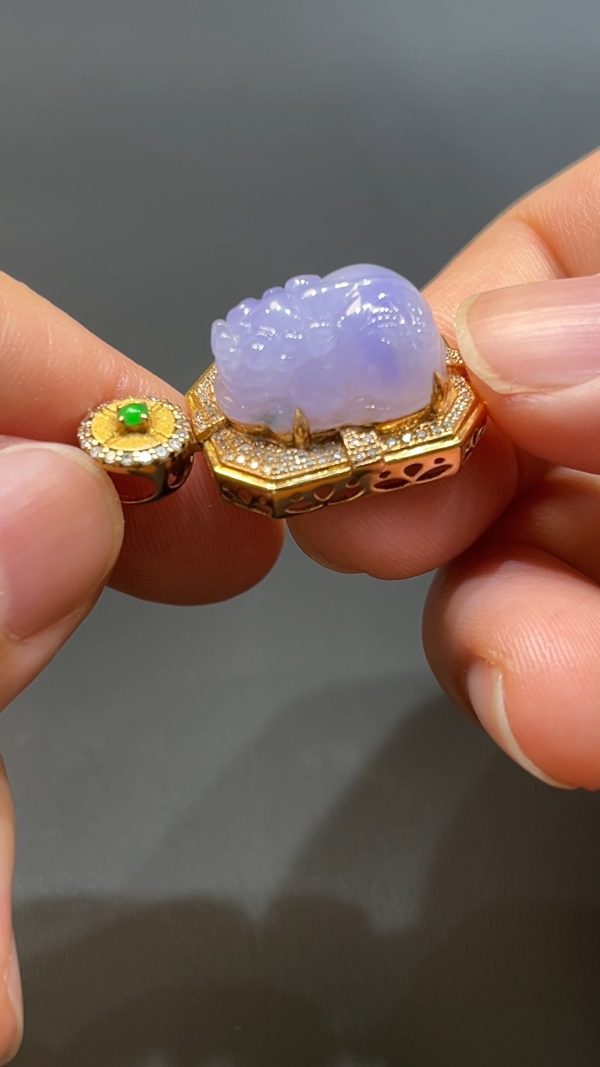 翡翠直播商品#205-18K玫瑰金鑽石鑲嵌招財貔貅吊墜 - Image 4