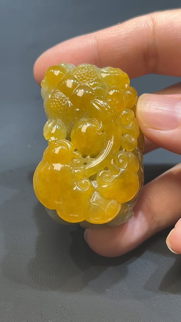 翡翠直播商品#233-黃翡翠立體貔貅吊墜 - Image 4