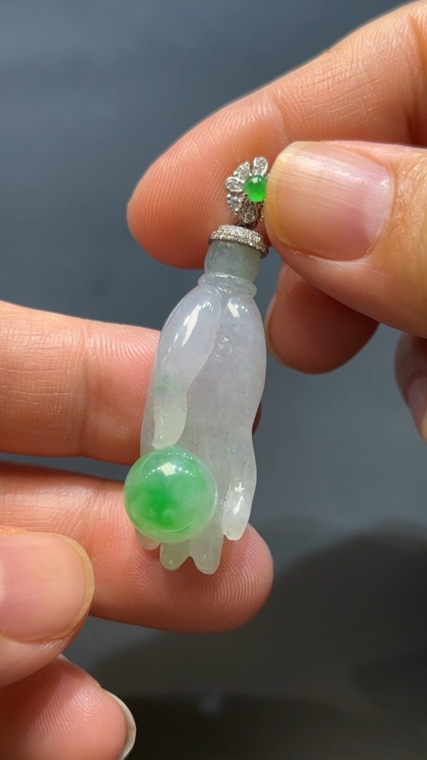翡翠直播商品#237-18k白金鑲嵌翡翠佛手吊墜