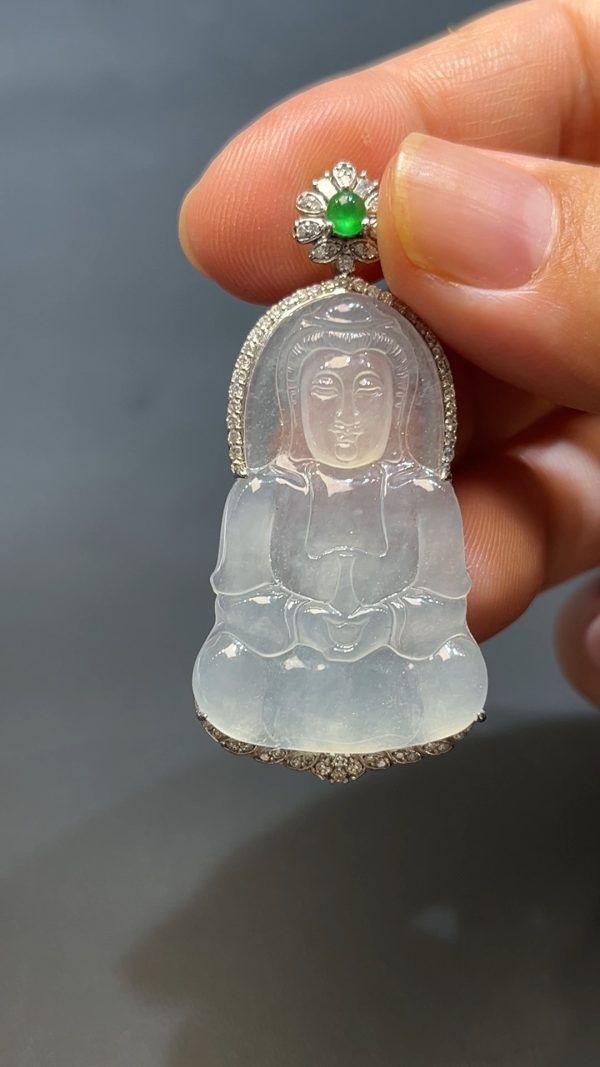 翡翠直播商品#238-18k白金鑲嵌翡翠觀音吊墜