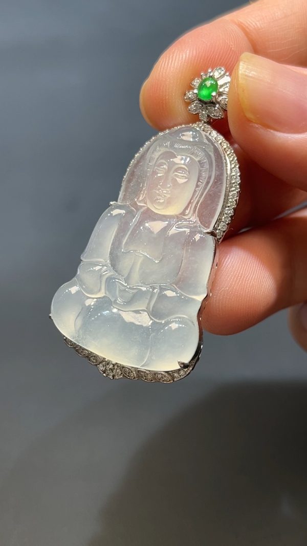 翡翠直播商品#238-18k白金鑲嵌翡翠觀音吊墜 - Image 2