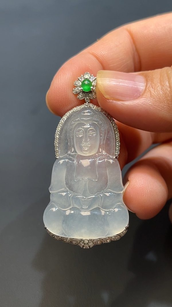 翡翠直播商品#238-18k白金鑲嵌翡翠觀音吊墜