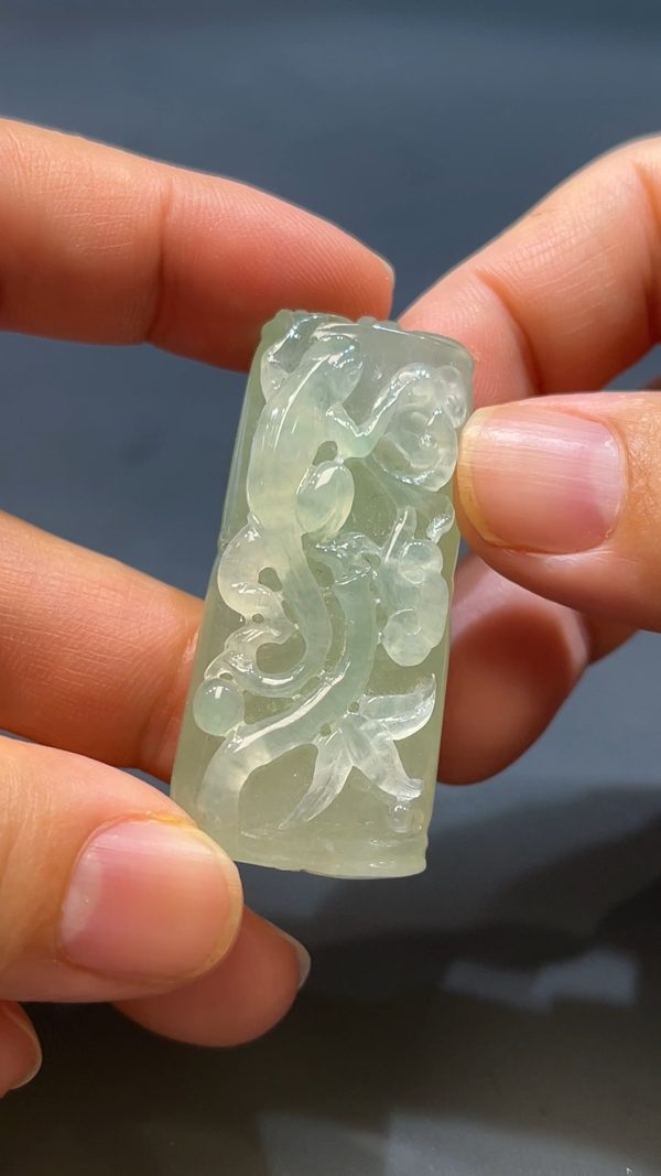 翡翠玉器天然A級翡翠喜意蜥蜴吊墜 翡翠直播#248 - Image 2
