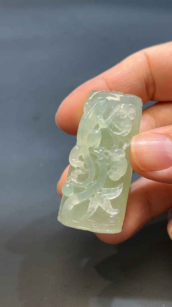 翡翠玉器天然A級翡翠喜意蜥蜴吊墜 翡翠直播#248 - Image 3