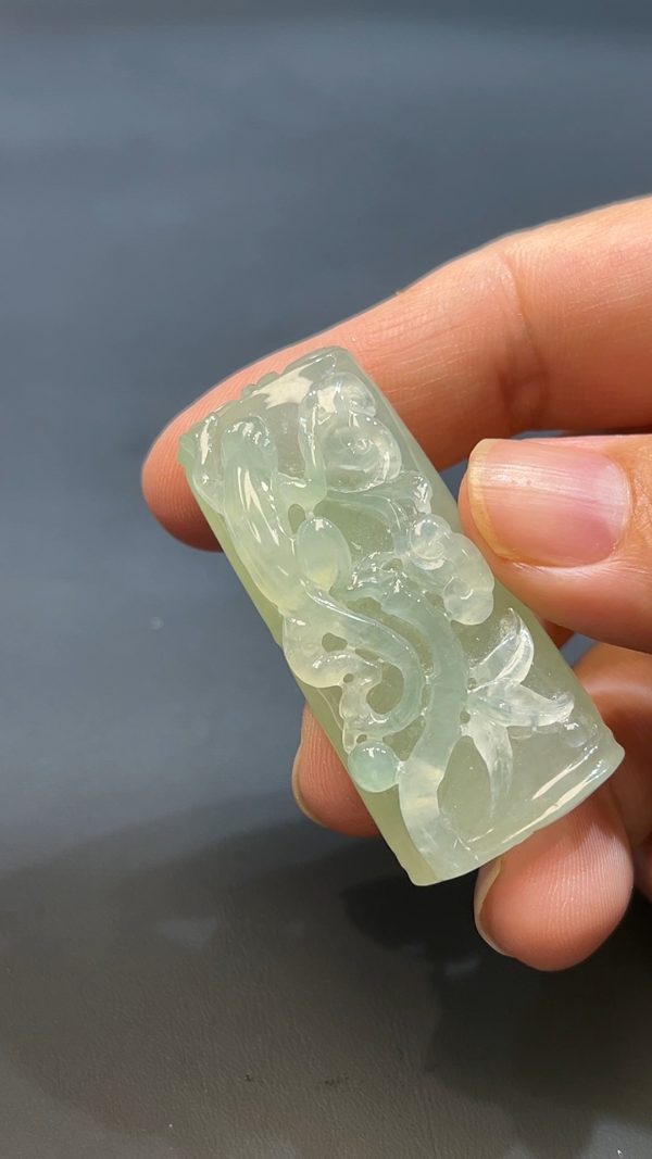 翡翠玉器天然A級翡翠喜意蜥蜴吊墜 翡翠直播#248 - Image 4