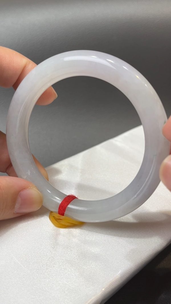紫韻柔光｜天然A級淺紫翡翠圓條手鐲53.8mm #309 - Image 6