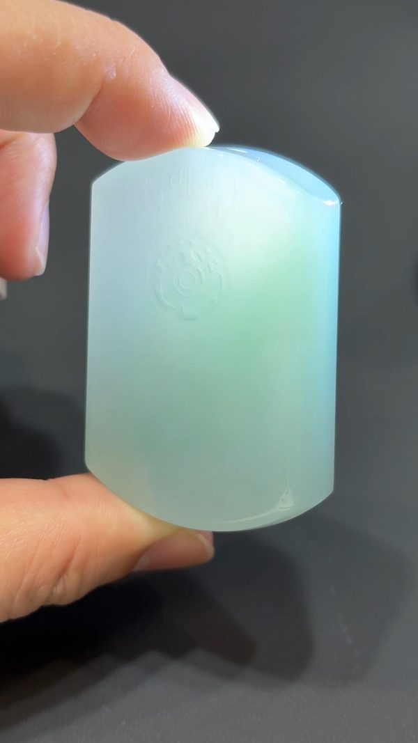 沉靜之力｜天然A貨厚板翡翠古風牌墜飾 #315 - Image 8
