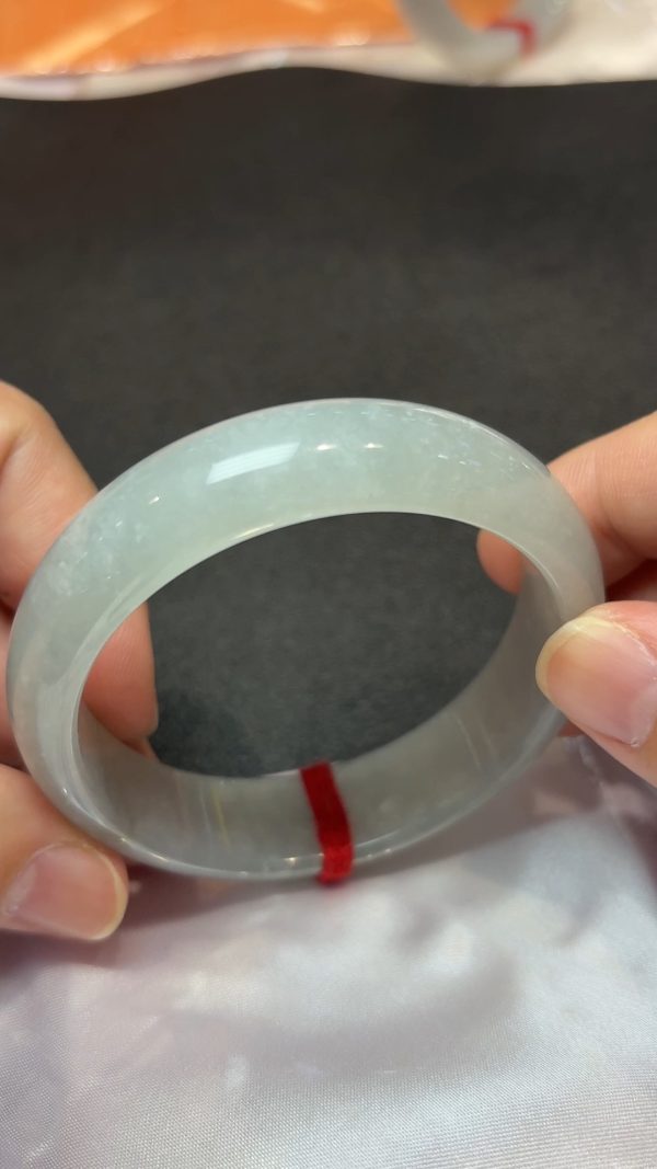 翡翠素韻｜白色糯冰種玉手鐲（直播編號322｜內徑53.8mm） - Image 2