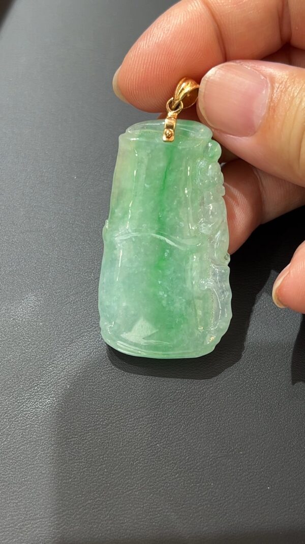 富貴節節．18K黃金翡翠竹節吊墜 - Image 8