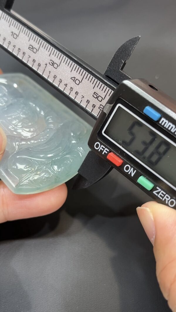 翡翠玉器精選 靜蓮法境・高品質方形翡翠觀音牌 編號# 429 - Image 8
