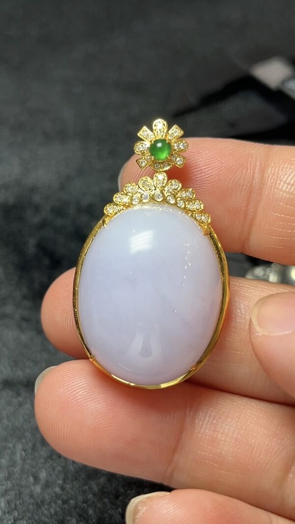 淺紫色翡翠蛋面吊墜 18K 黃金花形扣頭設計天然玉器精品 編號 #460 - Image 7