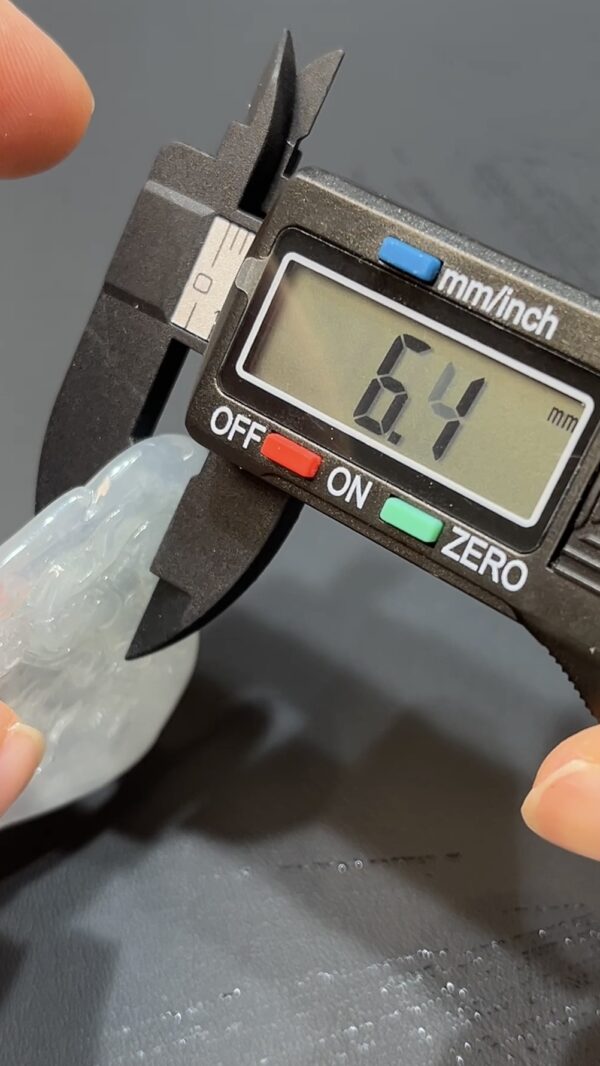龍伴觀音翡翠吊墜｜天然 A 貨雕刻精品 翡翠龍神守護玉器推薦 編號#471 - Image 10