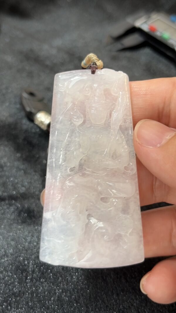 翡翠文殊菩薩吊墜｜智慧劍與蓮花雕刻｜天然 A 貨玉器推薦編號 #464