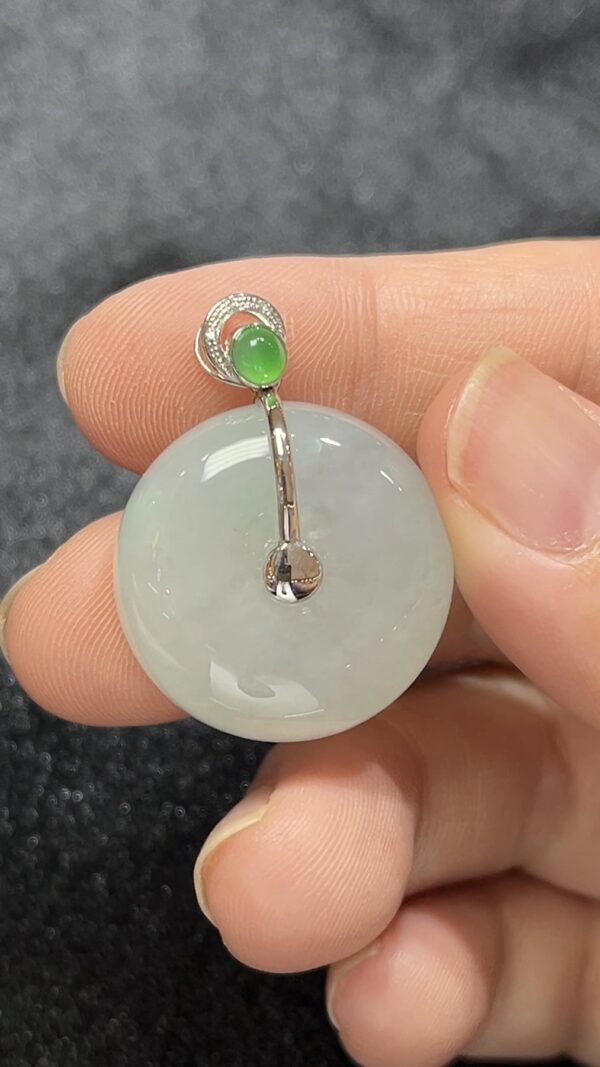 翡翠特厚平安扣吊墜｜18K白金鑲嵌設計 商品編號#283 - Image 3