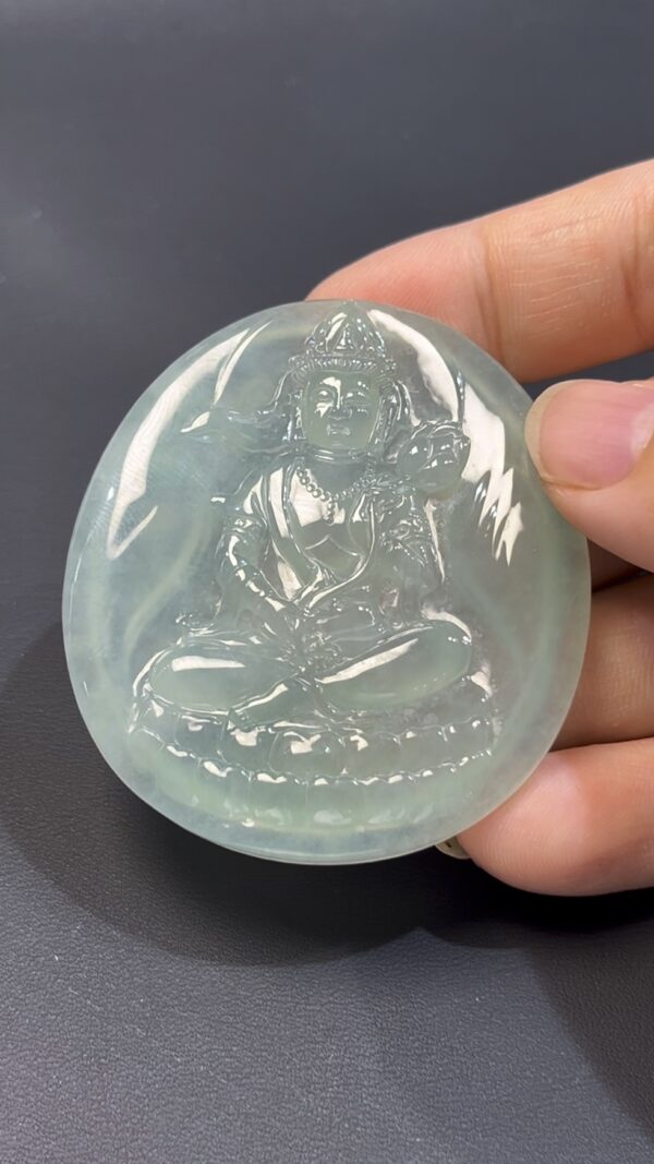 翡翠觀音｜高品質天然翡翠 × 盤腿蓮花台 × 手持蓮花｜玉器靈氣守護 編號#500 - Image 2