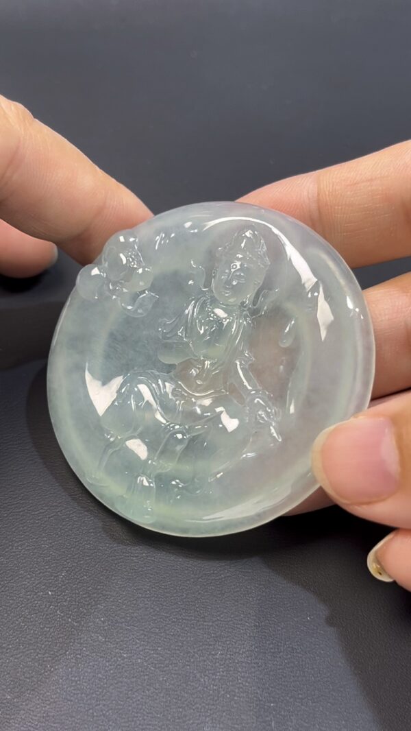 翡翠觀音｜ 高品質天然翡翠 × 甘露灑落 ｜玉器靈性守護  編號#501 - Image 6
