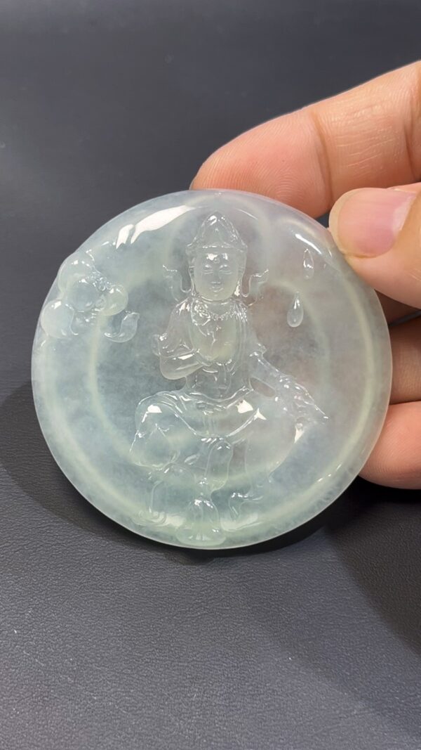 翡翠觀音｜ 高品質天然翡翠 × 甘露灑落 ｜玉器靈性守護  編號#501 - Image 8