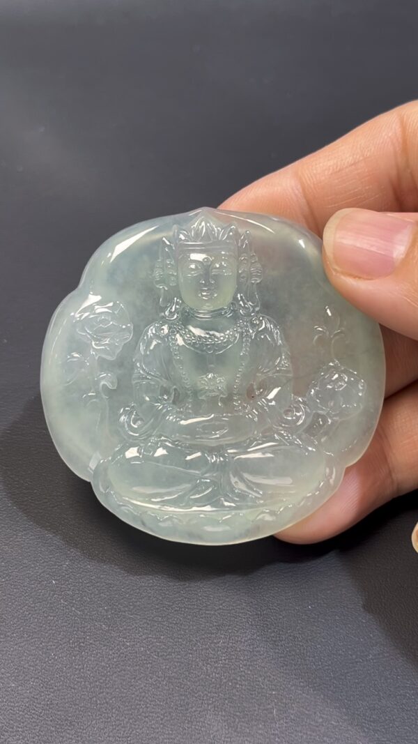 - 翡翠度母｜天然高品質玉器・觀音眼淚化身・靈性守護佛像 #502
