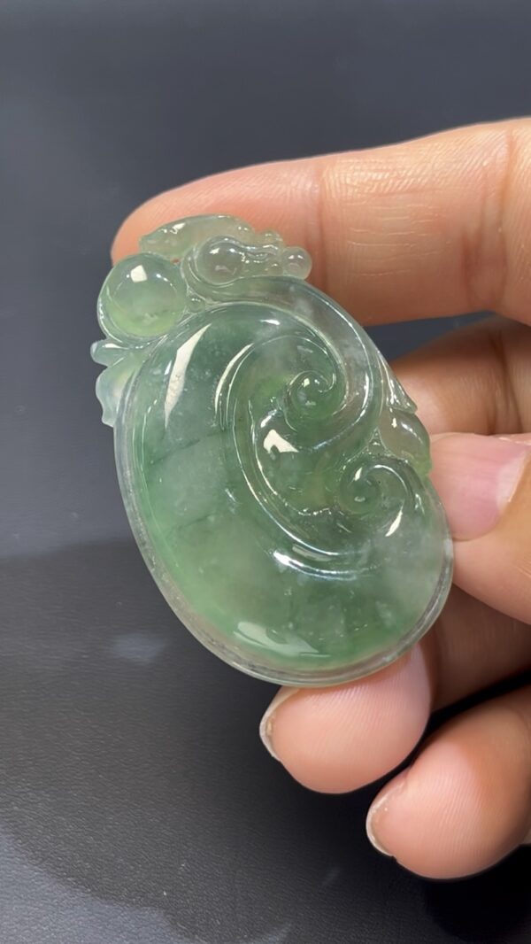 編號#510 老坑種油綠翡翠如意｜質感生活 × 吉祥寓意 × 精品玉器推薦 - Image 6