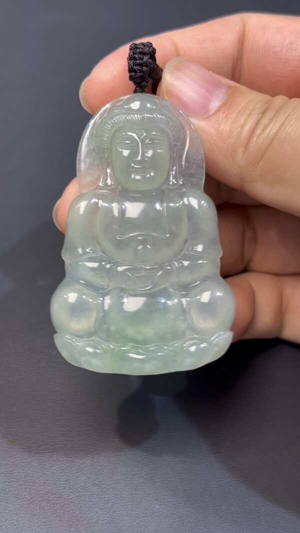 翡翠觀音｜淺綠底色 × 正裝傳統造型 × 高品質玉器推薦 #525 - Image 2