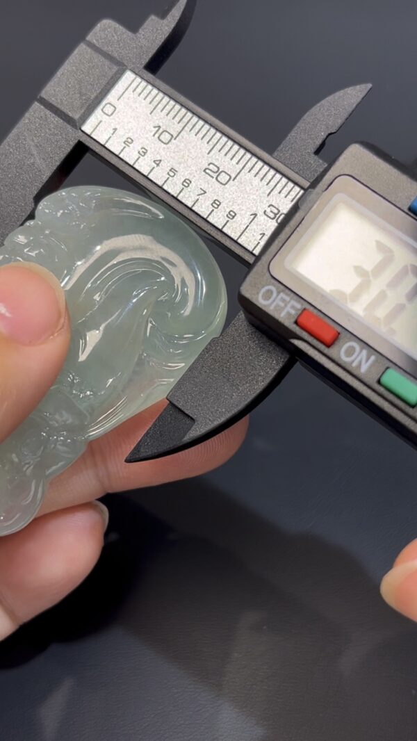翡翠觀音立水蓮花吊墜 · 編號#574 · 高質玉料 × 清淨自在 × 蓮花福慧 · 精緻玉雕 × 靈性守護 - Image 8