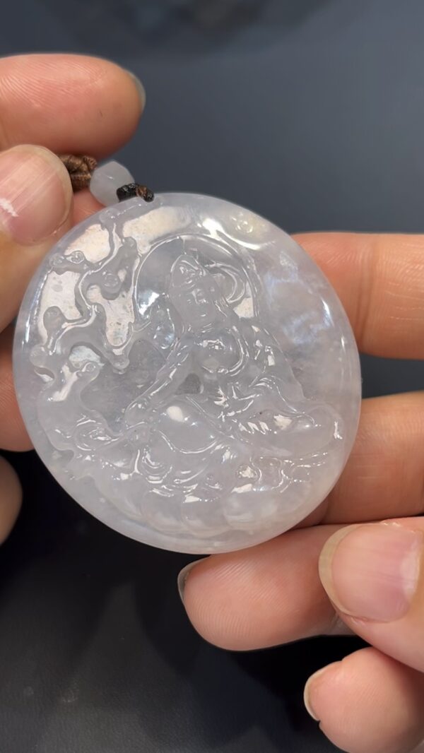 翡翠觀音坐像｜高質天然玉料 × 慈悲莊嚴 × 收藏精品｜編號 #574 - Image 3