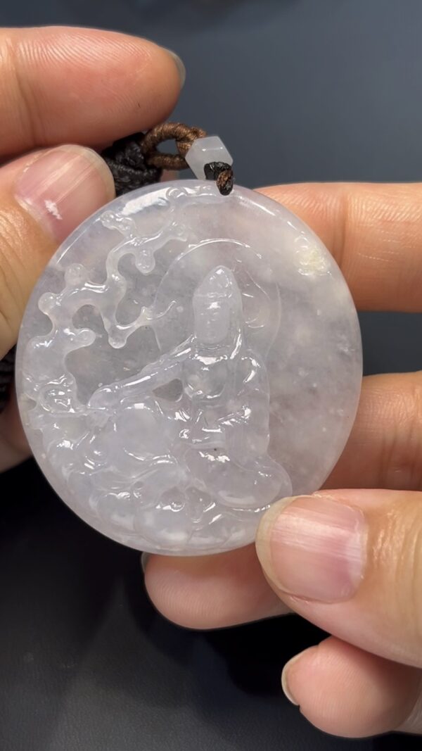 翡翠觀音坐像｜高質天然玉料 × 慈悲莊嚴 × 收藏精品｜編號 #574 - Image 4