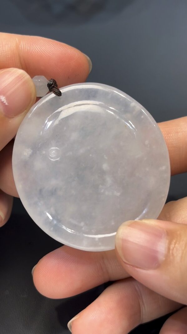 翡翠觀音坐像｜高質天然玉料 × 慈悲莊嚴 × 收藏精品｜編號 #574 - Image 5