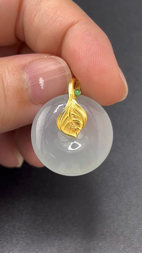 翡翠平安扣吊墜 編號#620｜18K黃金樹葉扣頭｜純淨玉種 收藏首選 - Image 2