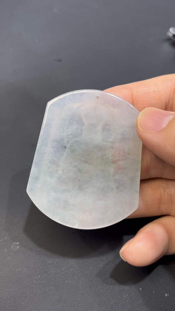 翡翠地藏菩薩吊墜 天然A貨玉雕 質地細膩 雕工精緻 佛教珠寶推薦 編號#634 - Image 4