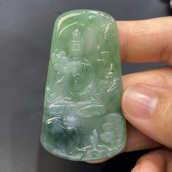 翡翠觀音山水吊墜 背景山水人物 雕工精緻 高級佛教珠寶推薦 編號#636