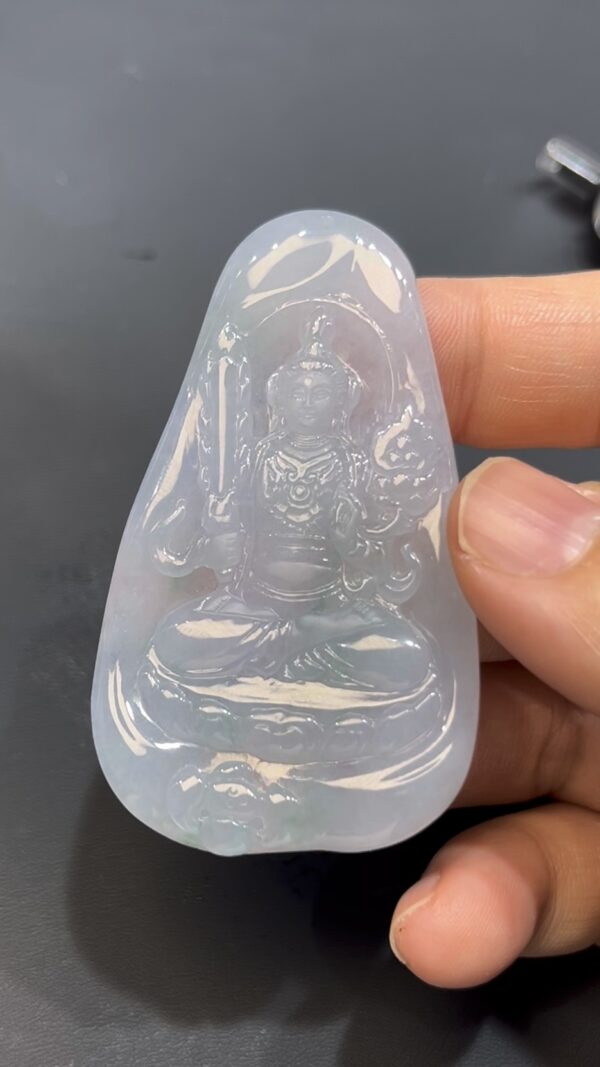 翡翠虛空藏菩薩吊墜 天然A貨玉雕 質地細膩 雕工精緻 佛教守護神  編號#637 - Image 4