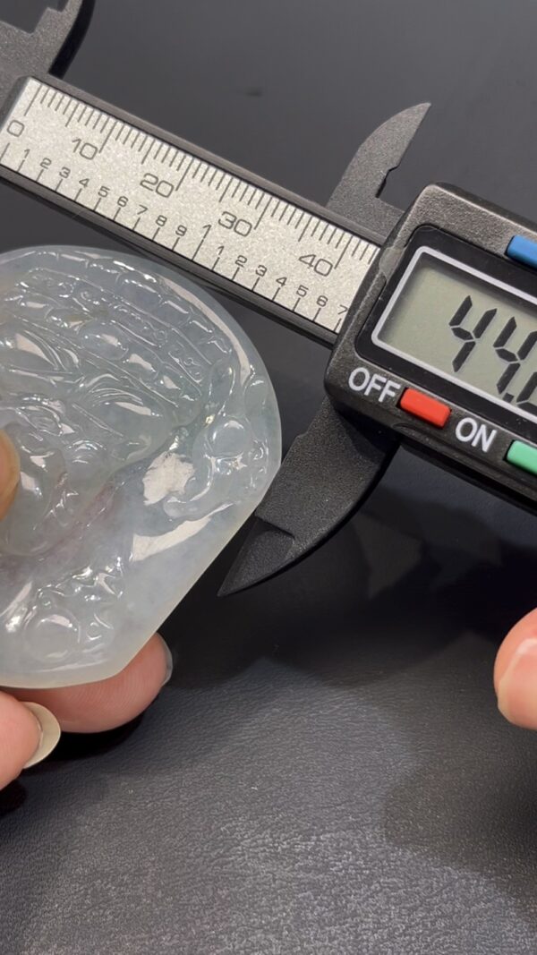翡翠佛祖吊墜 編號#674｜種水極佳 坐蓮花座｜厚裝雕刻 收藏首選 - Image 8