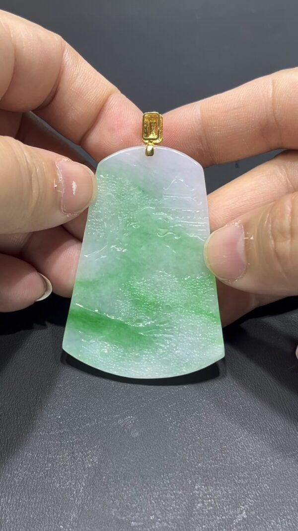 翡翠山水牌｜老坑種白底青質地｜18K金扣藝術精品收藏推薦 編號#706 - Image 2