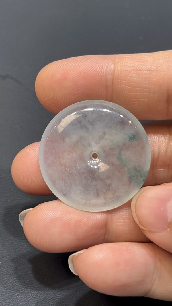翡翠平安扣吊墜｜冰透種水佳 × 一絲淺綠花 × 經典不敗款式 × 性價比翡翠推薦 #743 - Image 6